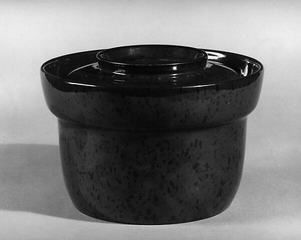 Bowl with cover, Magnus Stephensen (Danish, Copenhagen 1903–1984 Copenhagen), Oven-proof porcelain 