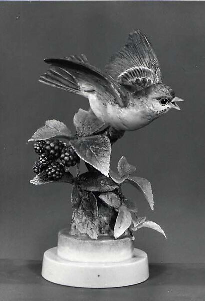 Bird (female Indigo Bunting), Dorothy Doughty (British, 1893–1963), Bone china 