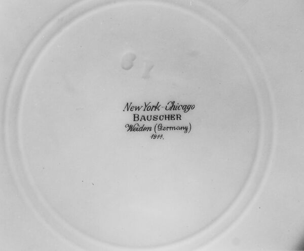 Plate, Designed by Frank Lloyd Wright (American, Richland Center, Wisconsin 1867–1959 Phoenix, Arizona), Earthenware, American