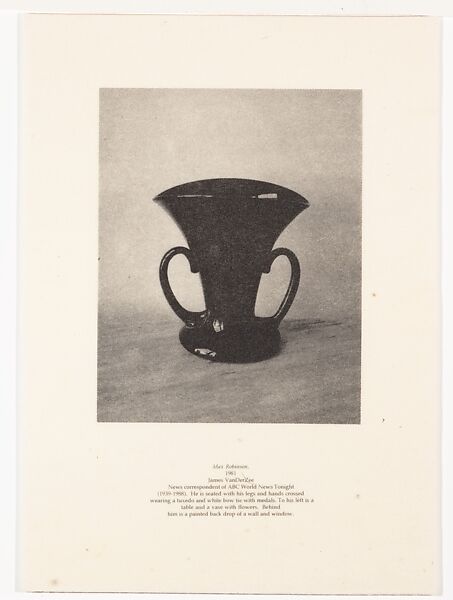 9 Props, Lorna Simpson (American, born Brooklyn, New York, 1960), Nine Waterless lithographs on wool felt panels