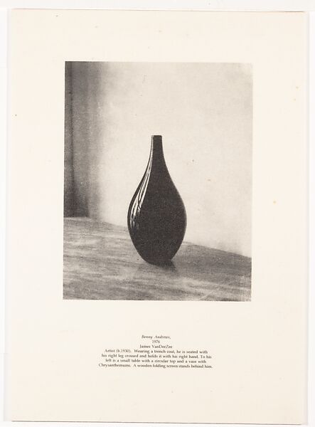 9 Props, Lorna Simpson (American, born Brooklyn, New York, 1960), Nine Waterless lithographs on wool felt panels