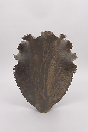 Upright Leaf-Like Form