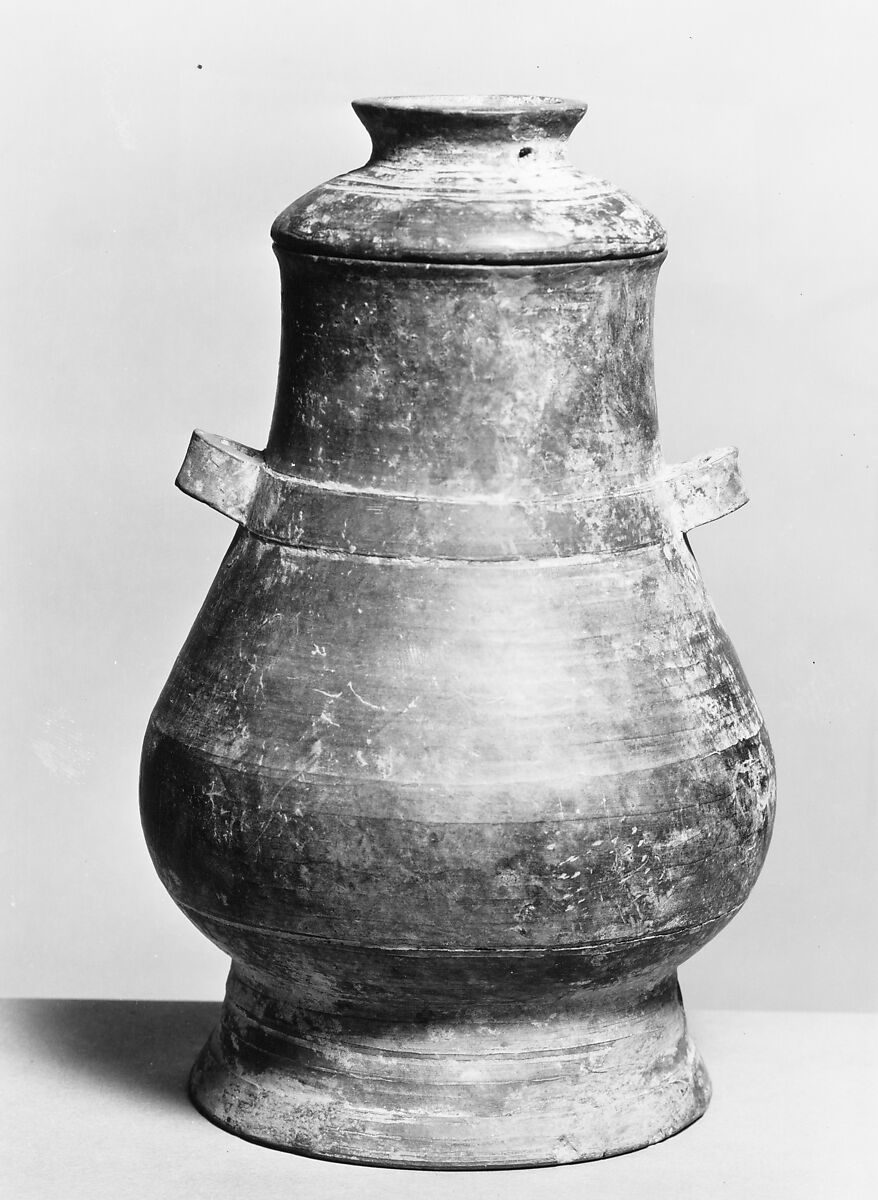Vase (Hu), Burnished earthenware, China