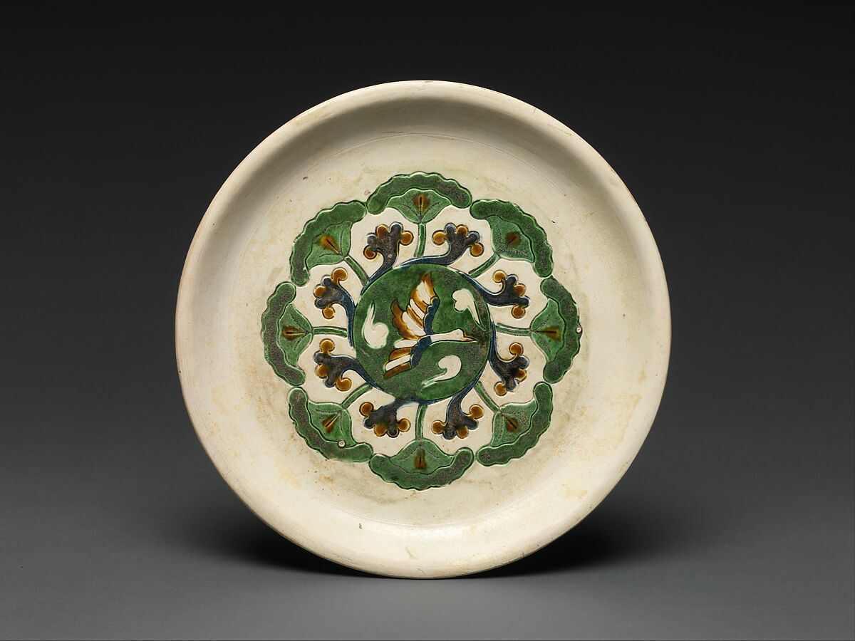 Tray, Earthenware with three-color (sancai) glaze, China 