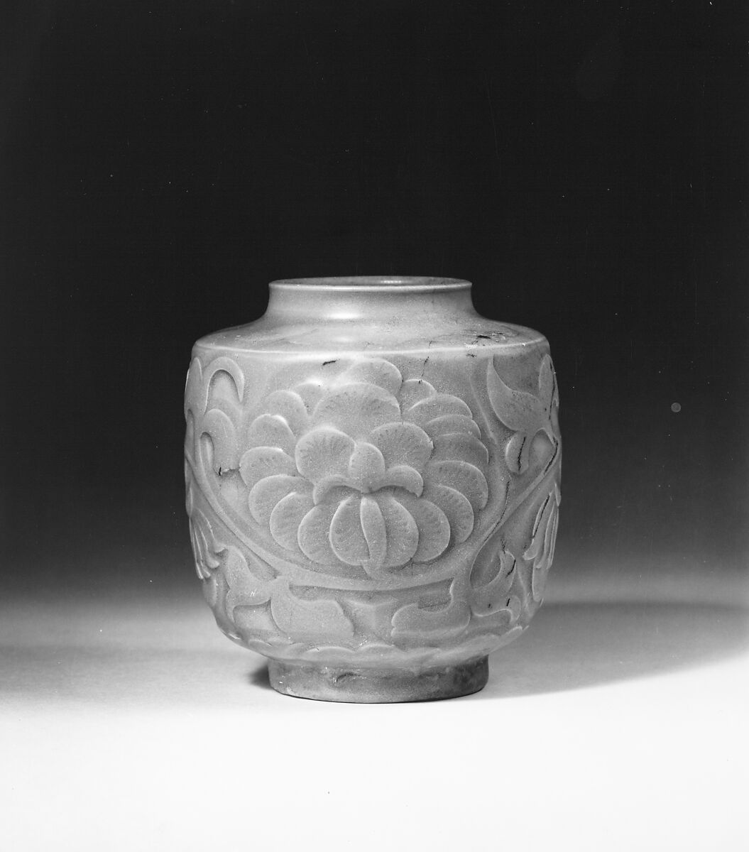 Jar, Porcelaneous stoneware with carved designs under celadon glaze (Northern celadon ware), China