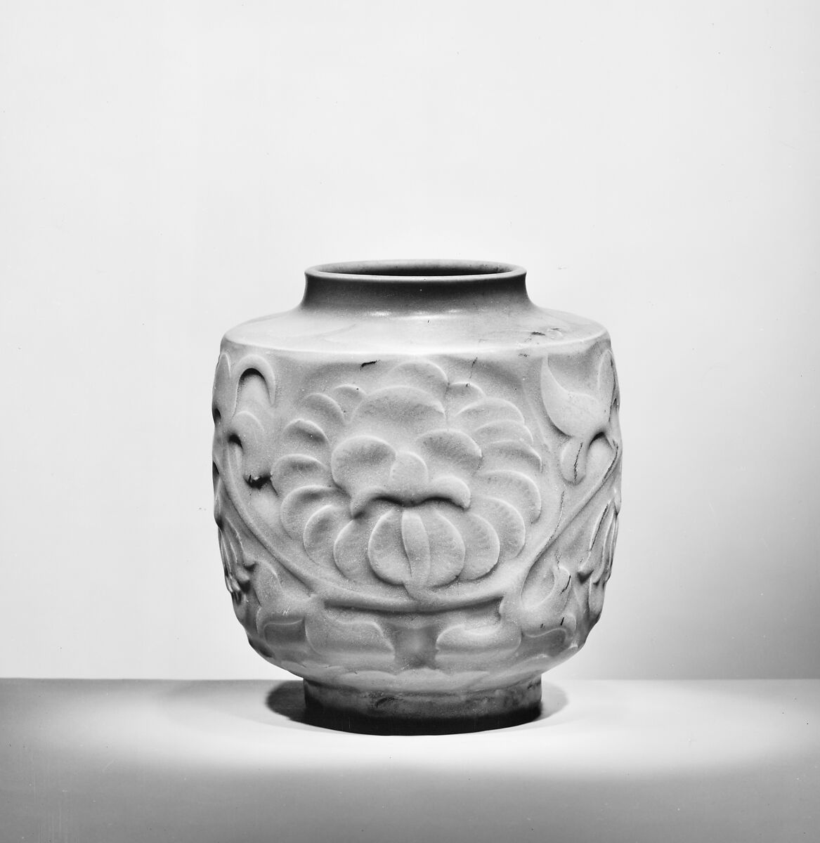 Jar, Porcelaneous stoneware with carved designs under celadon glaze (Northern celadon ware), China 