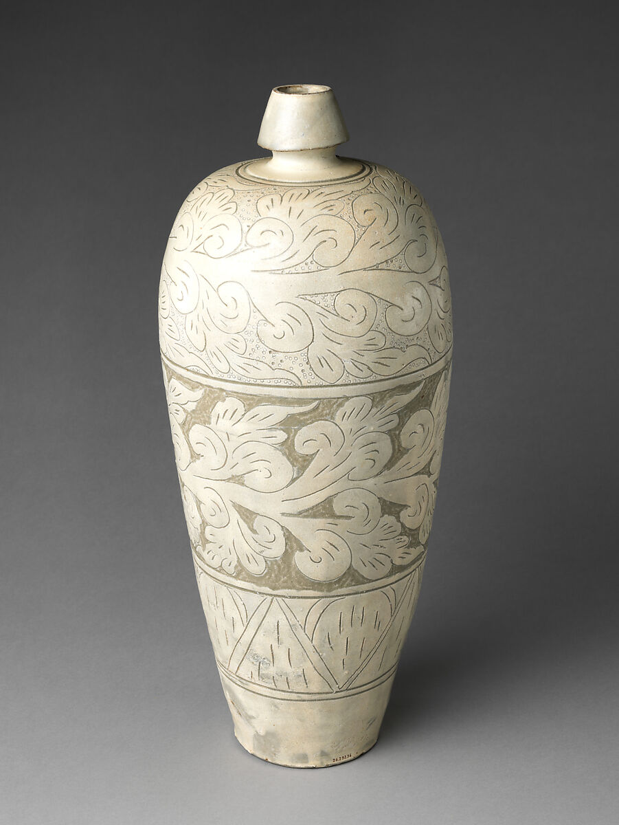 Vase with abstract scroll decoration, Stoneware with sgraffito decoration (Cizhou ware), China