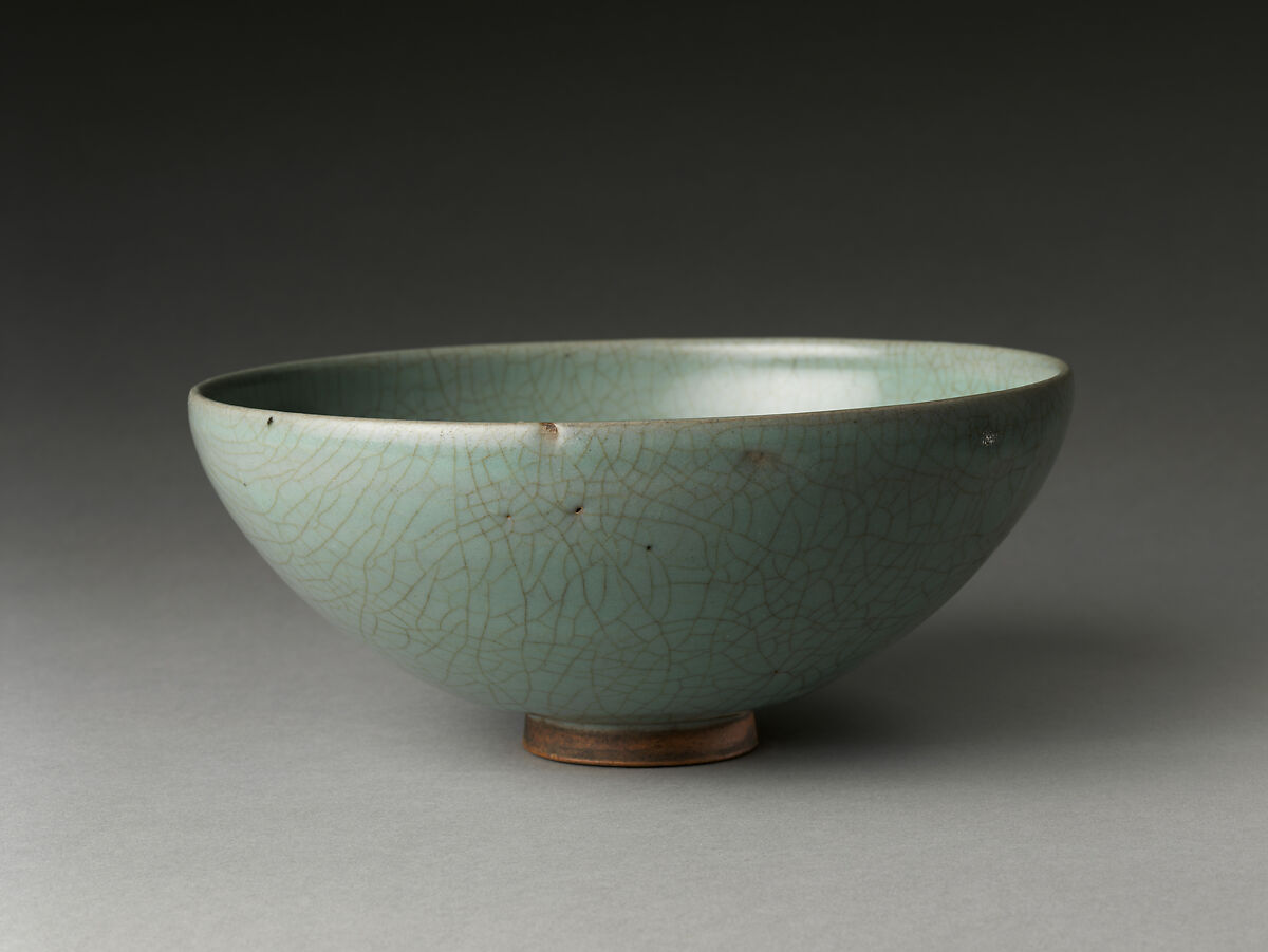 Bowl, Stoneware with crackled glaze (Jun ware), China
