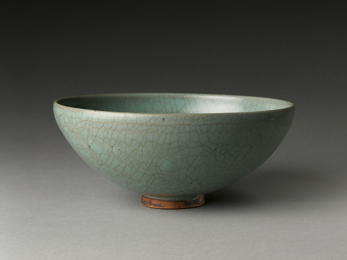 Bowl, Stoneware with crackled glaze (Jun ware), China