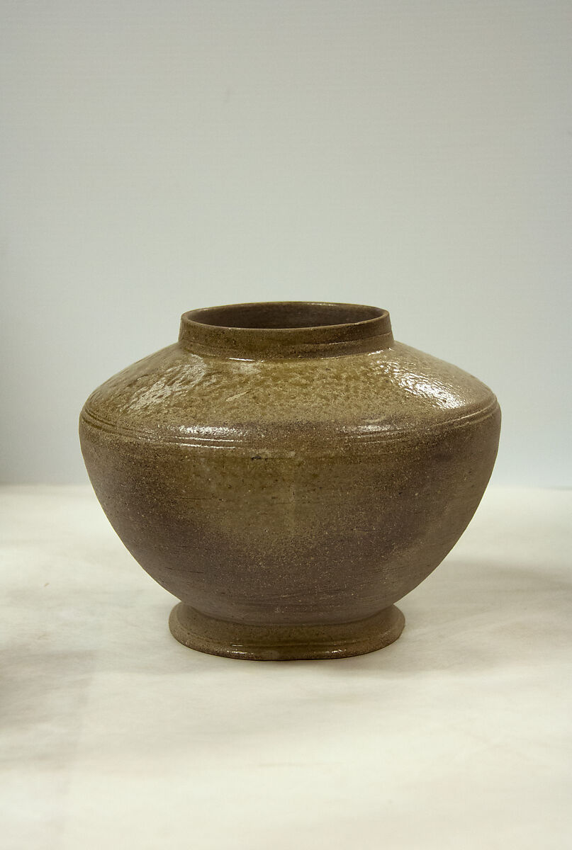 Jar, Stoneware with natural ash glaze (Sue ware), Japan 