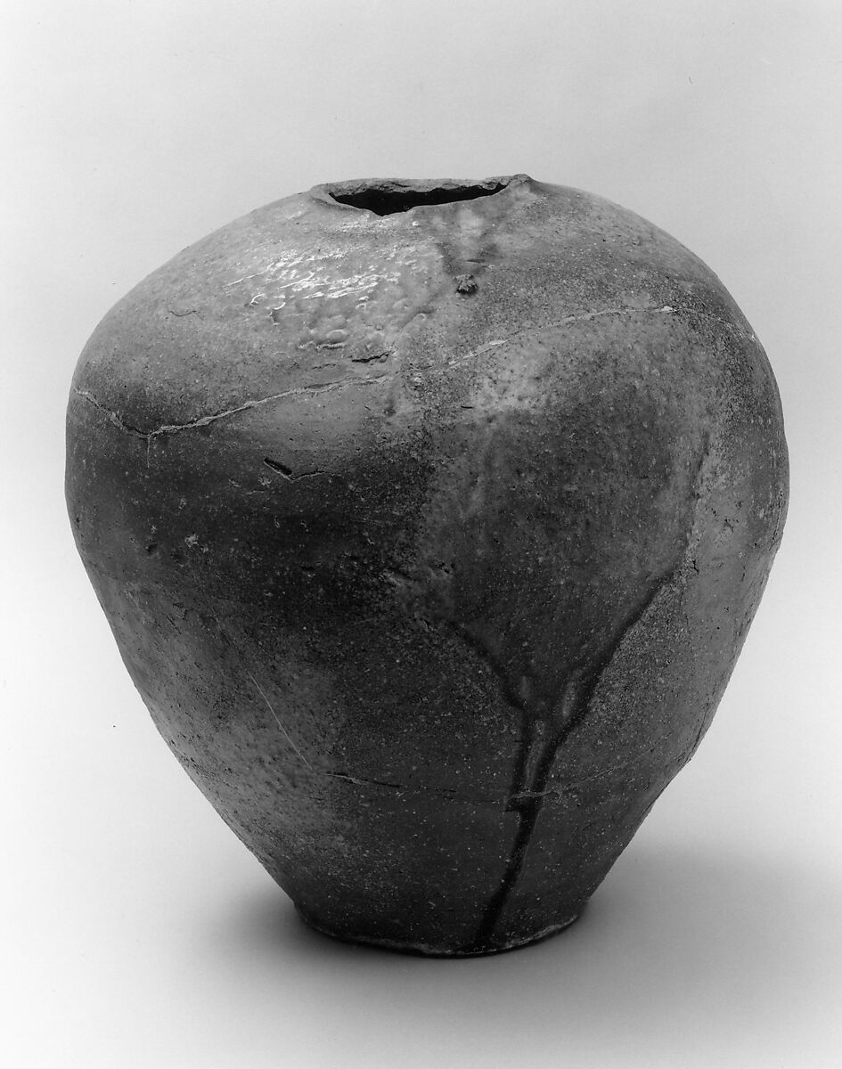 Storage jar, Stoneware with natural ash glaze (Shigaraki ware), Japan