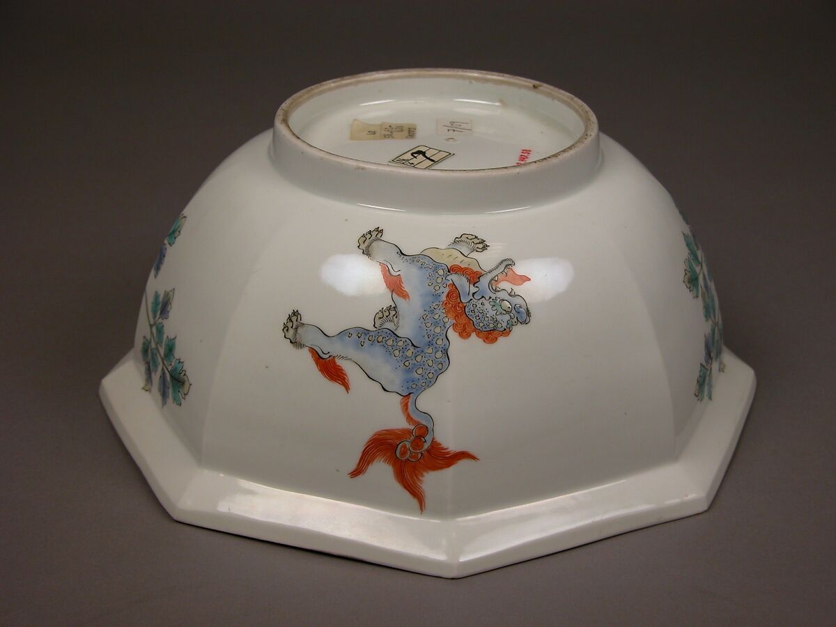 Octagonal Bowl with Design of Peonies, Porcelain with overglaze enamels (Hizen ware, Arita region, Kakiemon style), Japan