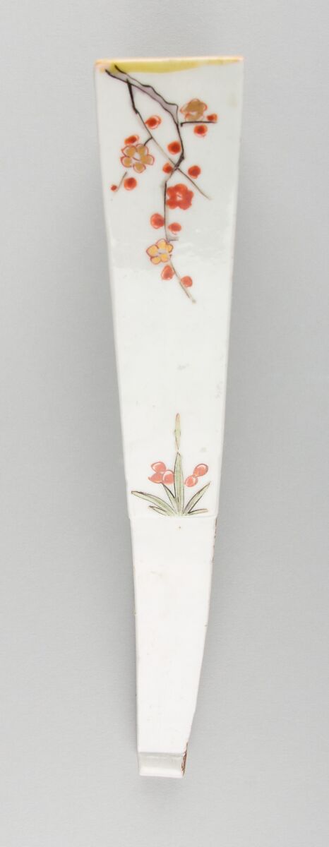 One of a Pair of Fan-Shaped Hanging Wall Vases, Porcelain with overglaze enamels and gold (Hizen ware, Ko Imari type), Japan