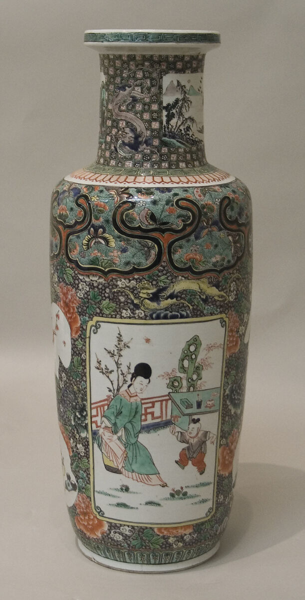 Vase, Porcelain painted in overglaze famille verte enamels and gilding, China 