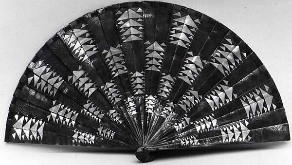 Fan, Georges Bastard (French, Andeville 1881–1939 Sèvres), Mother-of-pearl, silk, French 