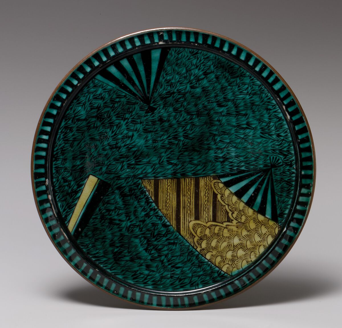 Plate with Design of Fans, Porcelain with overglaze enamels (Hizen ware, Ko Kutani style), Japan 