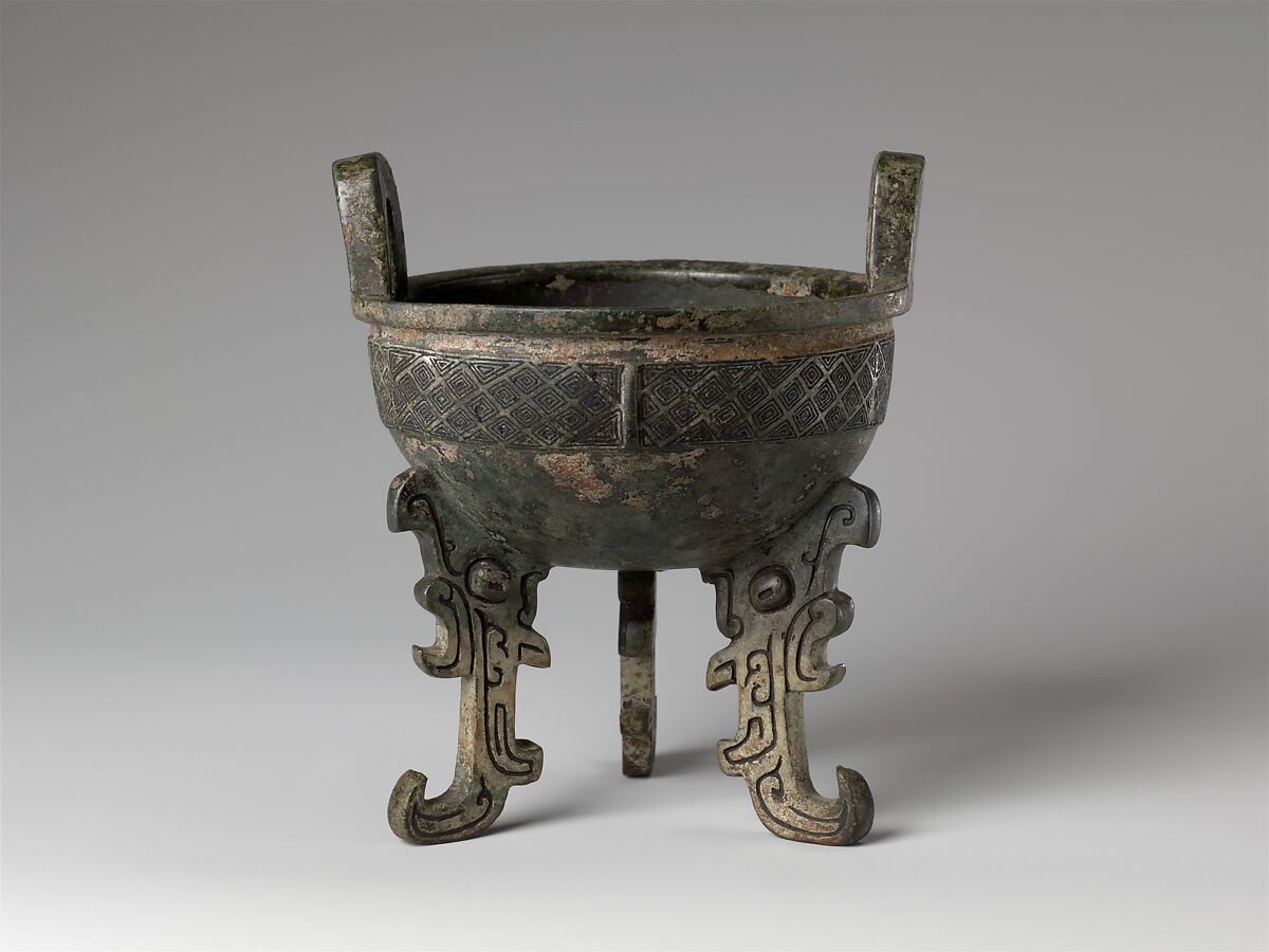 Tripod cauldron (Ding), Bronze inlaid with black pigment, China 