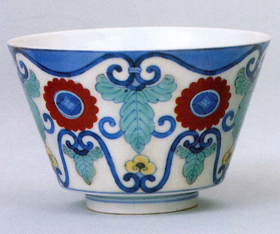 Cup with Design of Foliate Scroll, Porcelain with underglaze blue and overglaze enamels (Hizen ware, Nabeshima type), Japan 
