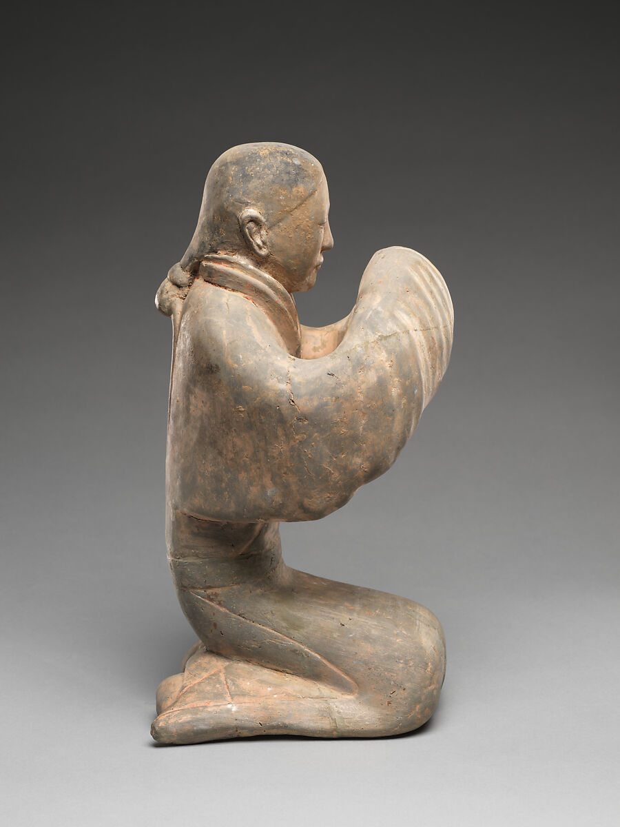 Kneeling Lady in Greeting Gesture, Earthenware with traces of pigments over white slip, China