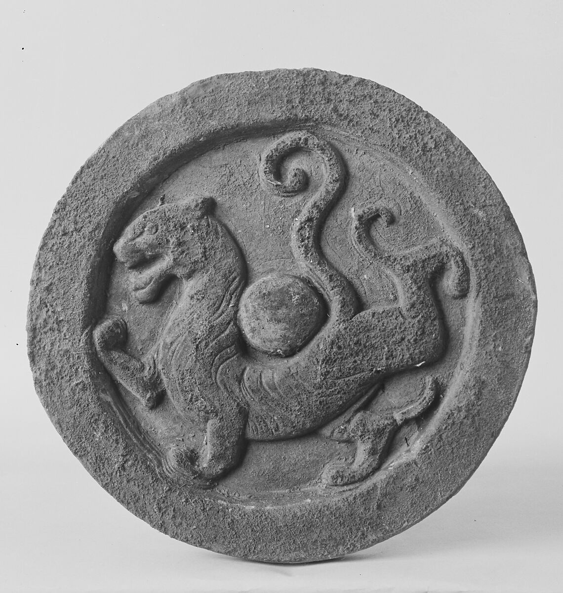 Roof tile end with tiger, Earthenware, China