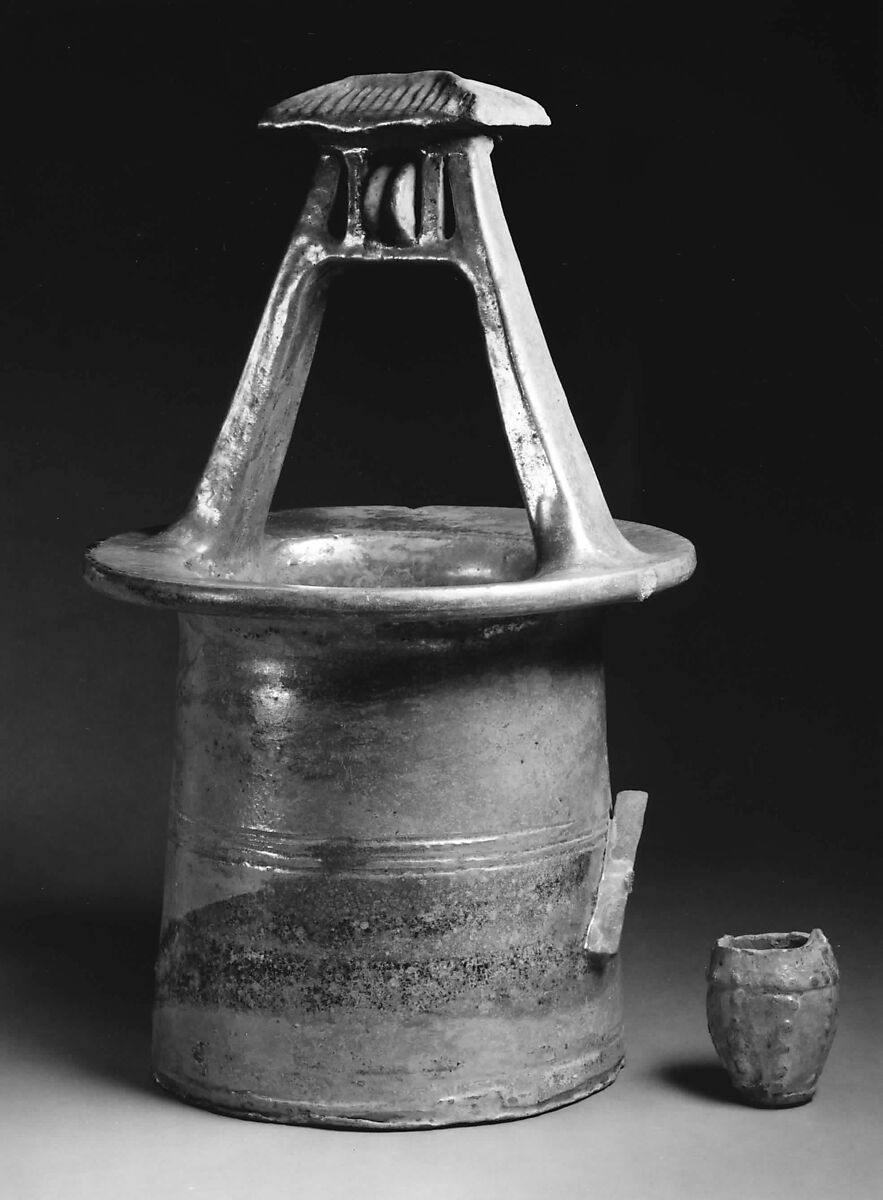 Model of Wellhead with Bucket, Earthenware with green lead glaze, China 