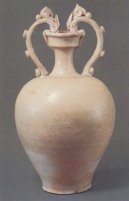 Amphora with dragon-shaped handles, Stoneware with white glaze, China 