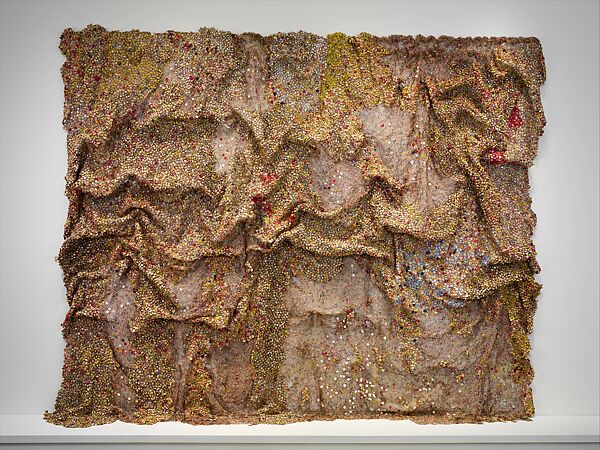 Dusasa II, El Anatsui (Ghanaian, born Anyako, 1944), Found aluminum, copper wire, and plastic disks 