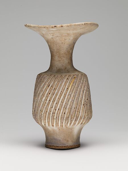 Vase, Lucie Rie (British (born Austria), Vienna 1902–1995 London), Stoneware 