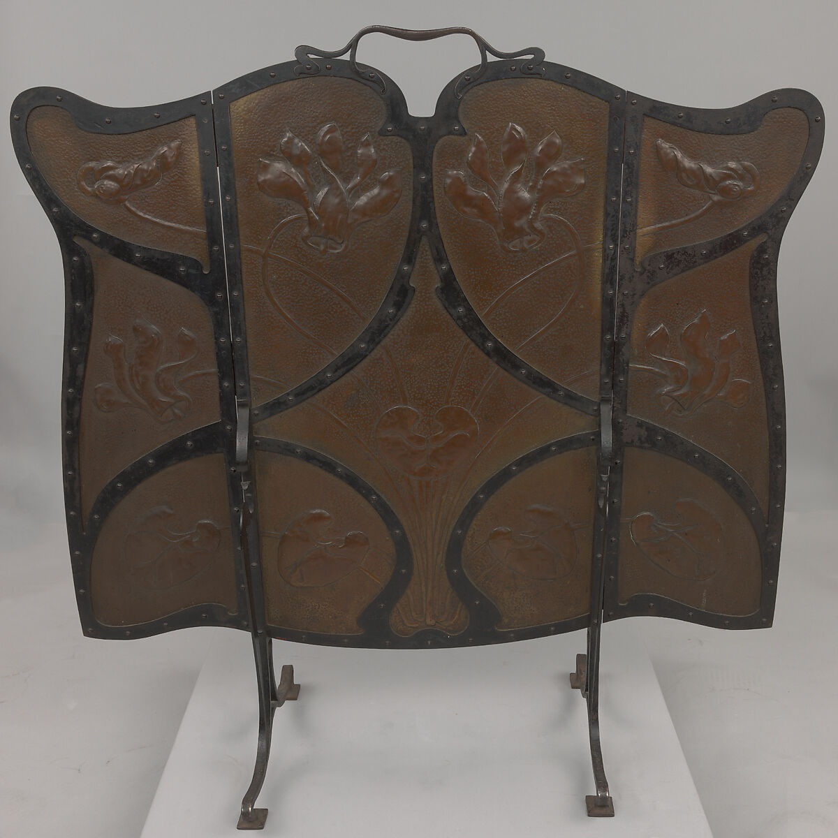Fire screen, Gustave Serrurier-Bovy (Belgian, Liège 1858–1910 Antwerp), Iron, copper alloy 