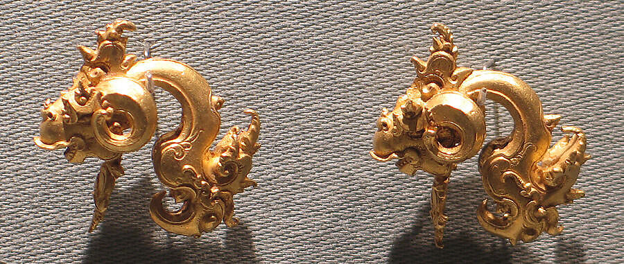 Pair of Ear Ornaments with Ram's Head Motif, Gold, Indonesia (Java) 