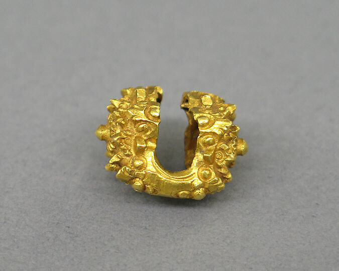 Pair of Ear Clips with Foliate Design, Gold, Indonesia (Java) 