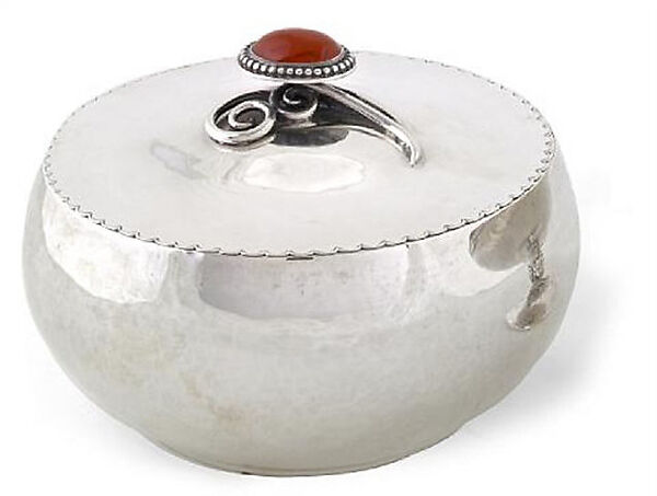 Covered bowl, Douglas Donaldson (American, Detroit, Michigan 1882–1972 Los Angeles, California), Sterling silver and carnelian 