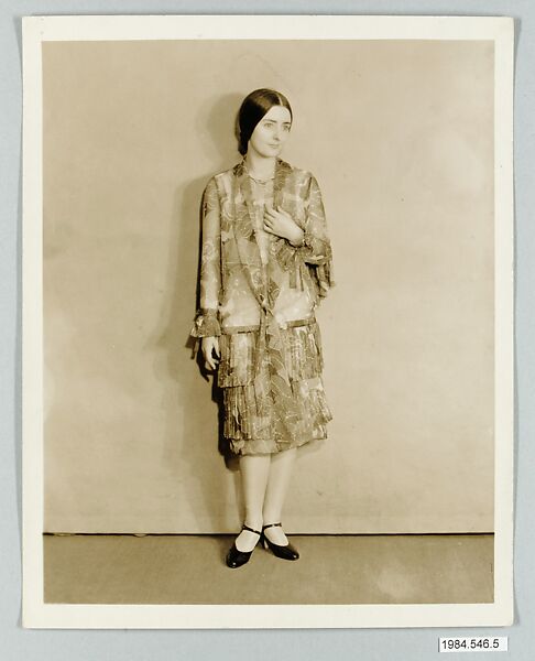 8 x 10 inch black and white photograph of model wearing dress made from Stehli Silks Americana Print collection., Kadel &amp; Herbert Commercial Department (American), Photograph 