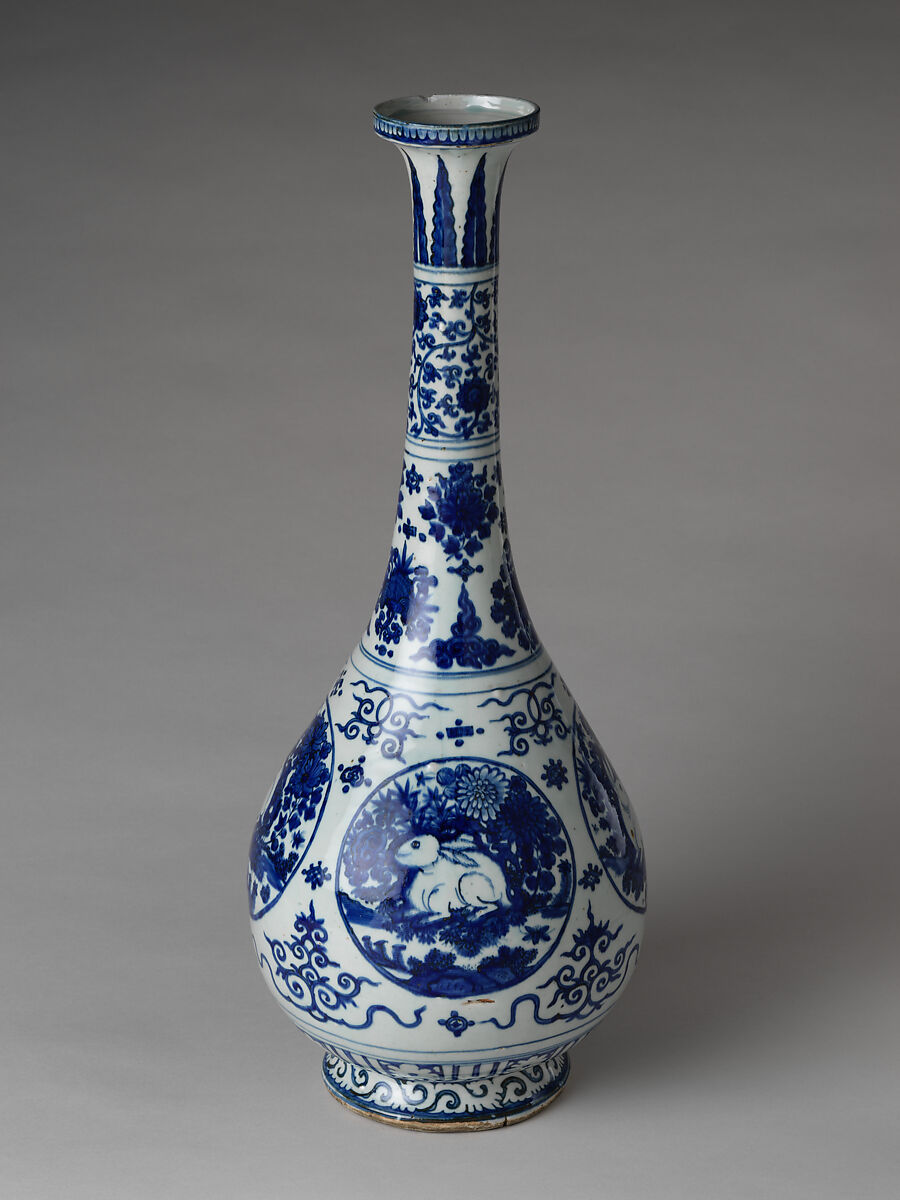 Vase with rabbits, Porcelain painted in underglaze cobalt blue (Jingdezhen ware), China