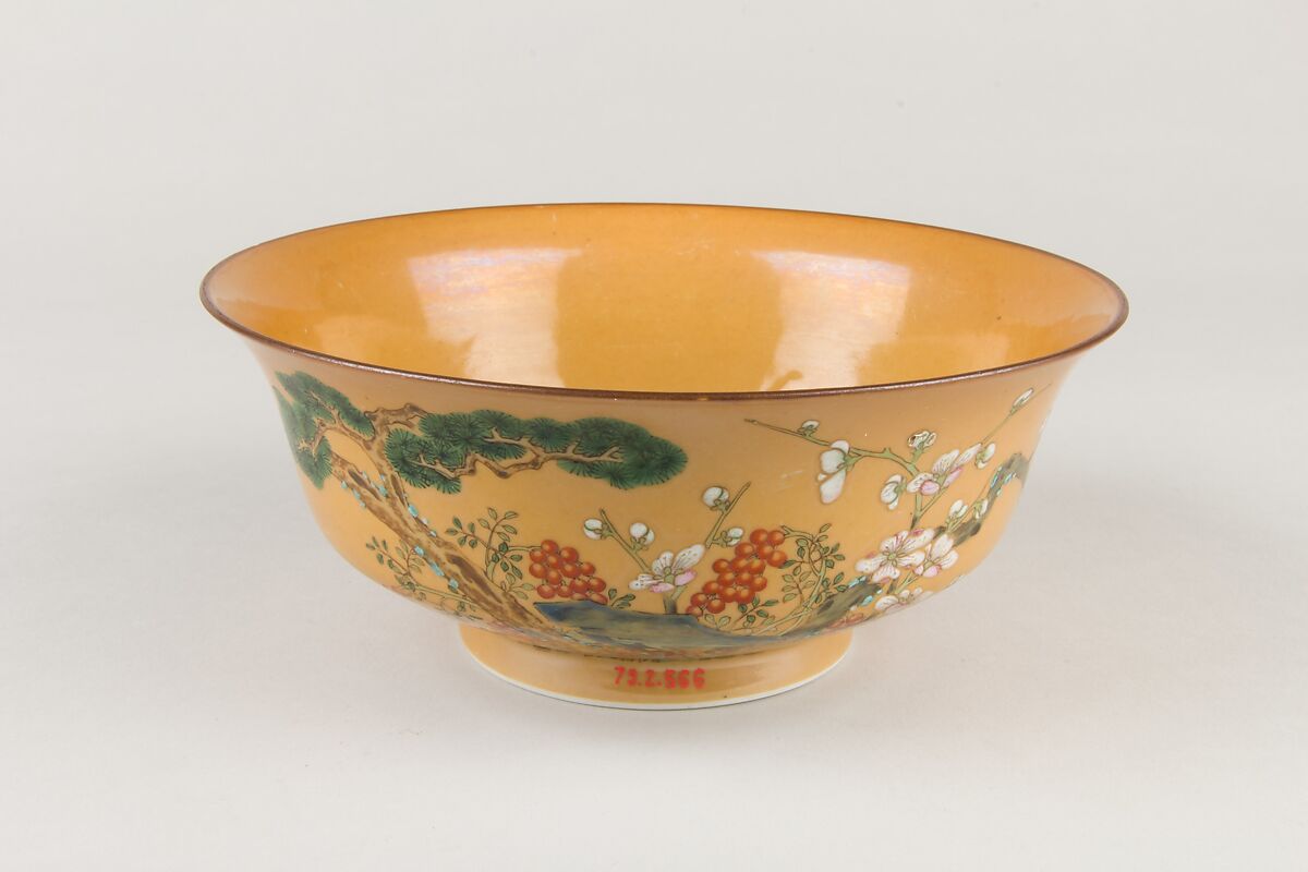 Bowl with flowers, Porcelain painted in polychrome enamels over café-au-lait glaze (Jingdezhen ware), China 