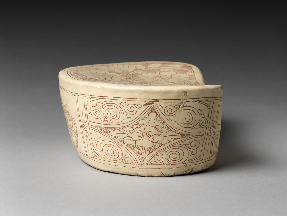 Pillow with Peonies, Stoneware with sgraffito decoration (Cizhou ware), China