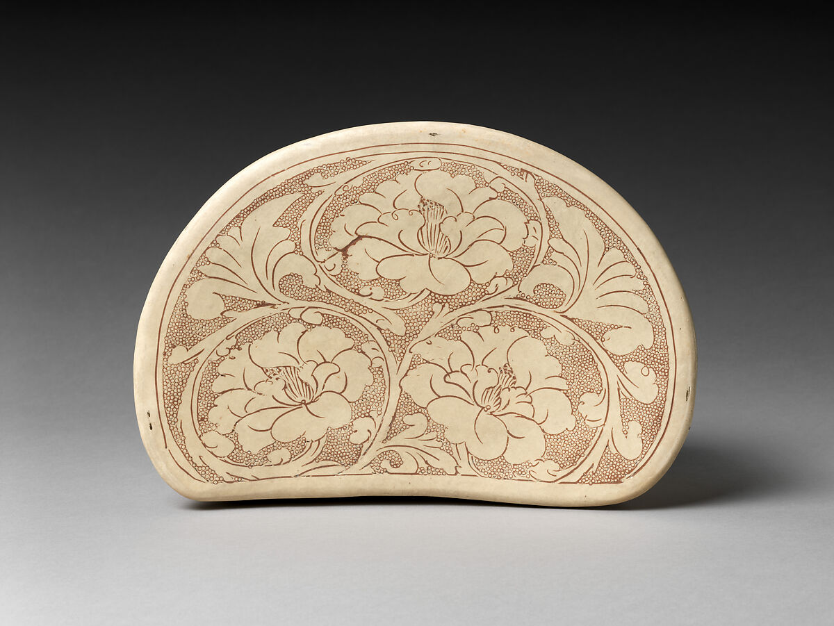 Pillow with Peonies, Stoneware with sgraffito decoration (Cizhou ware), China