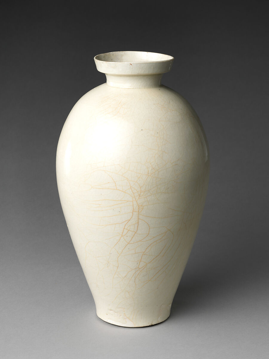 Vase, Porcelain with celadon glaze (Jingdezhen Qingbai ware), China 