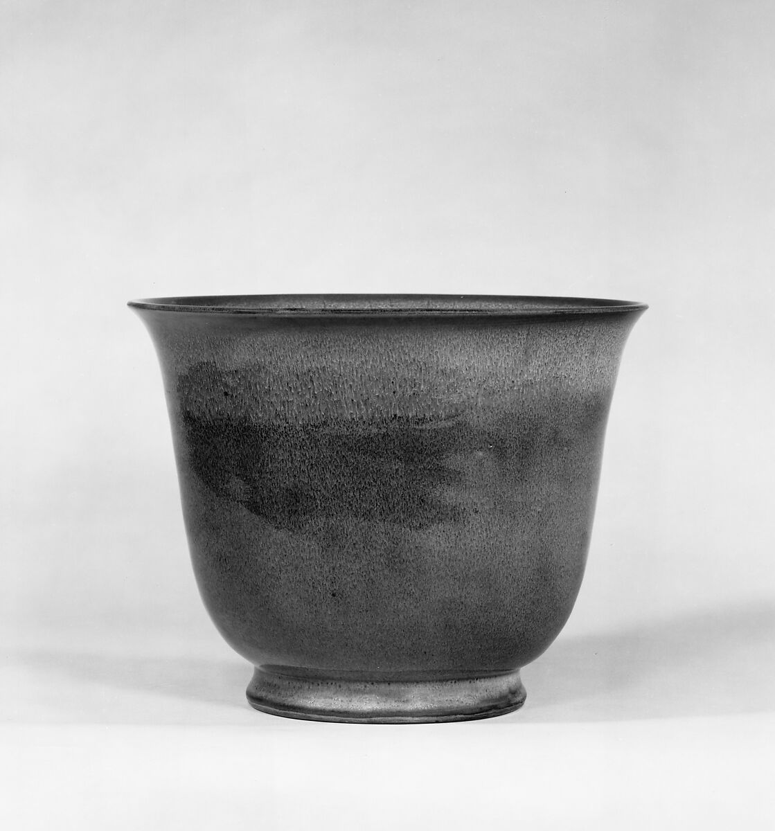 Flower Pot, Stoneware with blue glaze ( "numbered Jun" ware), China 