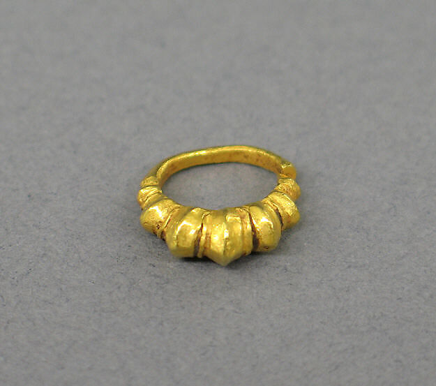 Pair of Ear Clips, Gold, Indonesia (Java) 