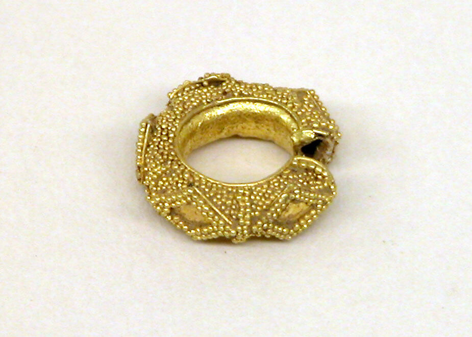Ear Ornament with Granulate Design, Gold, Indonesia (Java) 