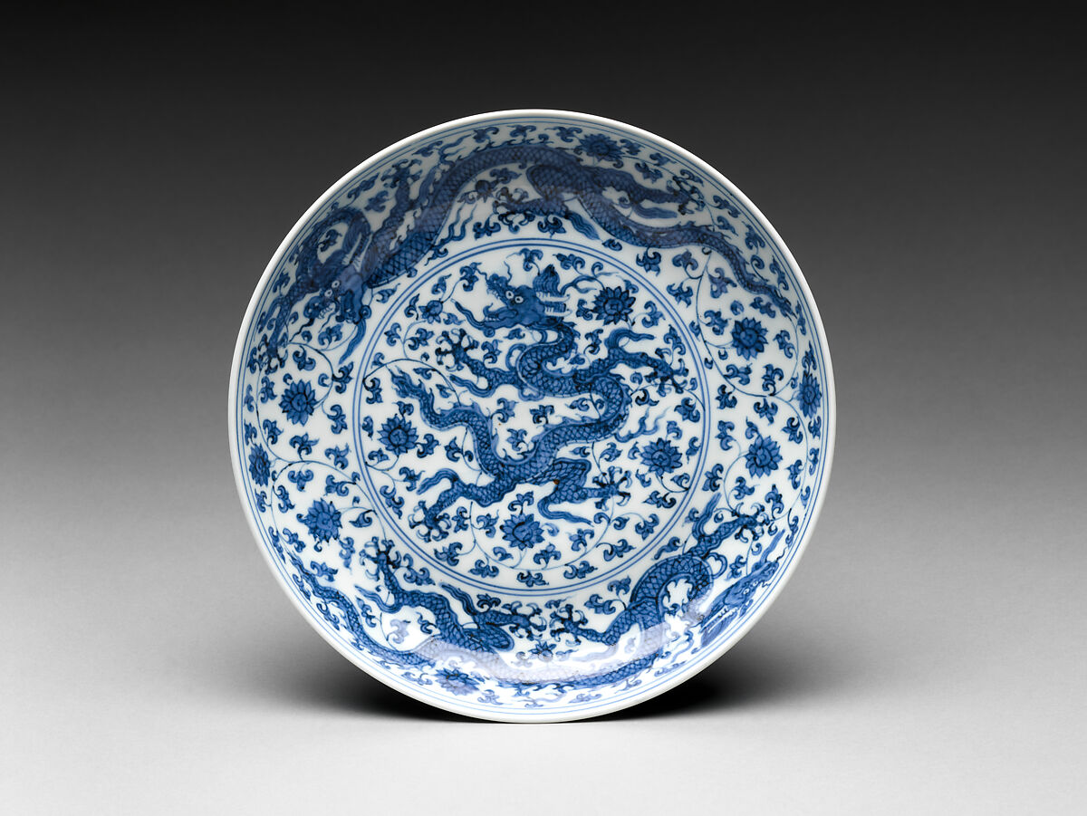 dish-with-dragons-and-lotuses-china-ming-dynasty-1368-1644