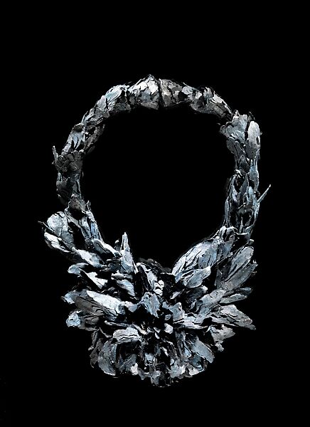 Necklace, Attai Chen (Israeli, Jerusalem 1979-2023), Paper, paint, coal, glue, and linen