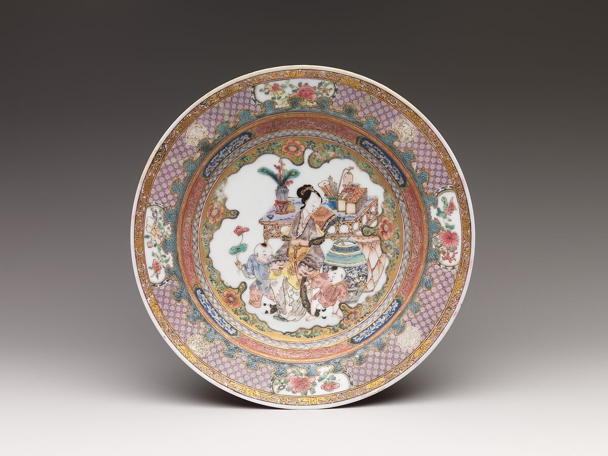 Dish with scene of a woman and children, Porcelain painted with overglaze polychrome enamels and gold (Jingdezhen ware), China 