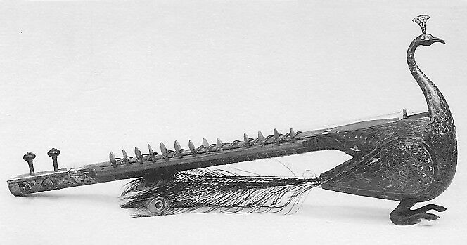 Taūs (mayuri), Wood, parchment, metal, feathers, Indian