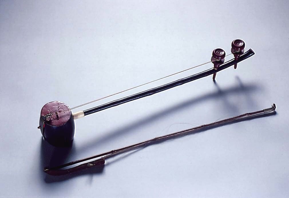 Haegŭm ( 해금 ), Bamboo, iron, wood, brass, Korean 