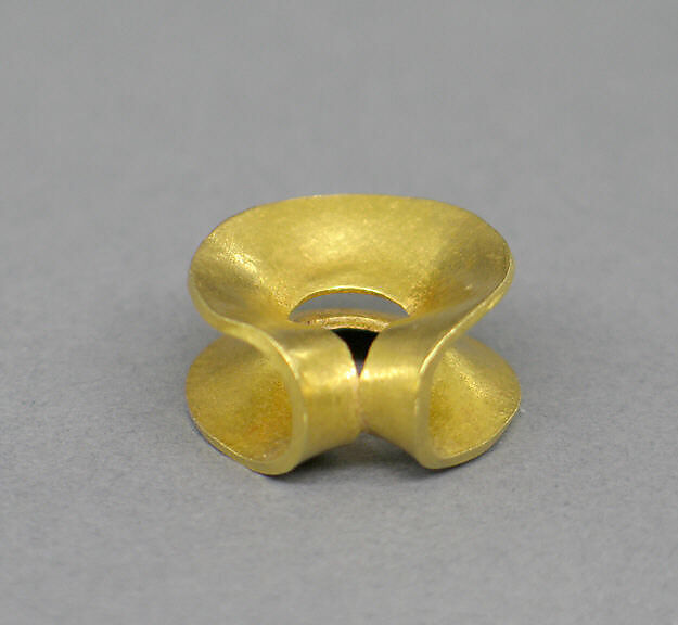 Pair of Circular Ear Hoops, Gold, Indonesia (Java)