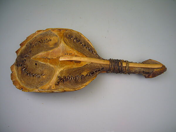 Kastáwēˀshæˀ (Ga-Nó-Wa Gustáh We Seh), Shell, cherry pits ?, wood, leather, Native American (Iroquois)