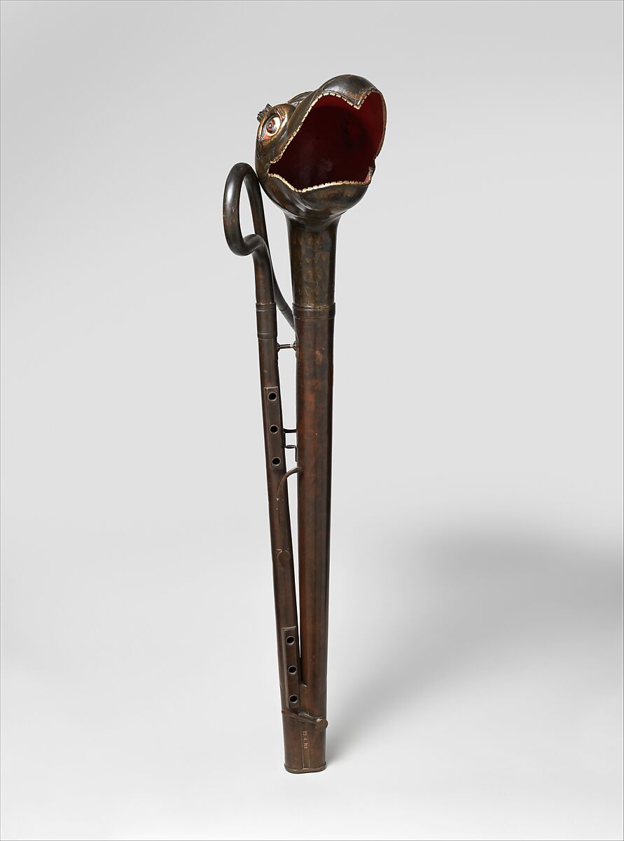 Upright Serpent in D, Brass, paint, Italian