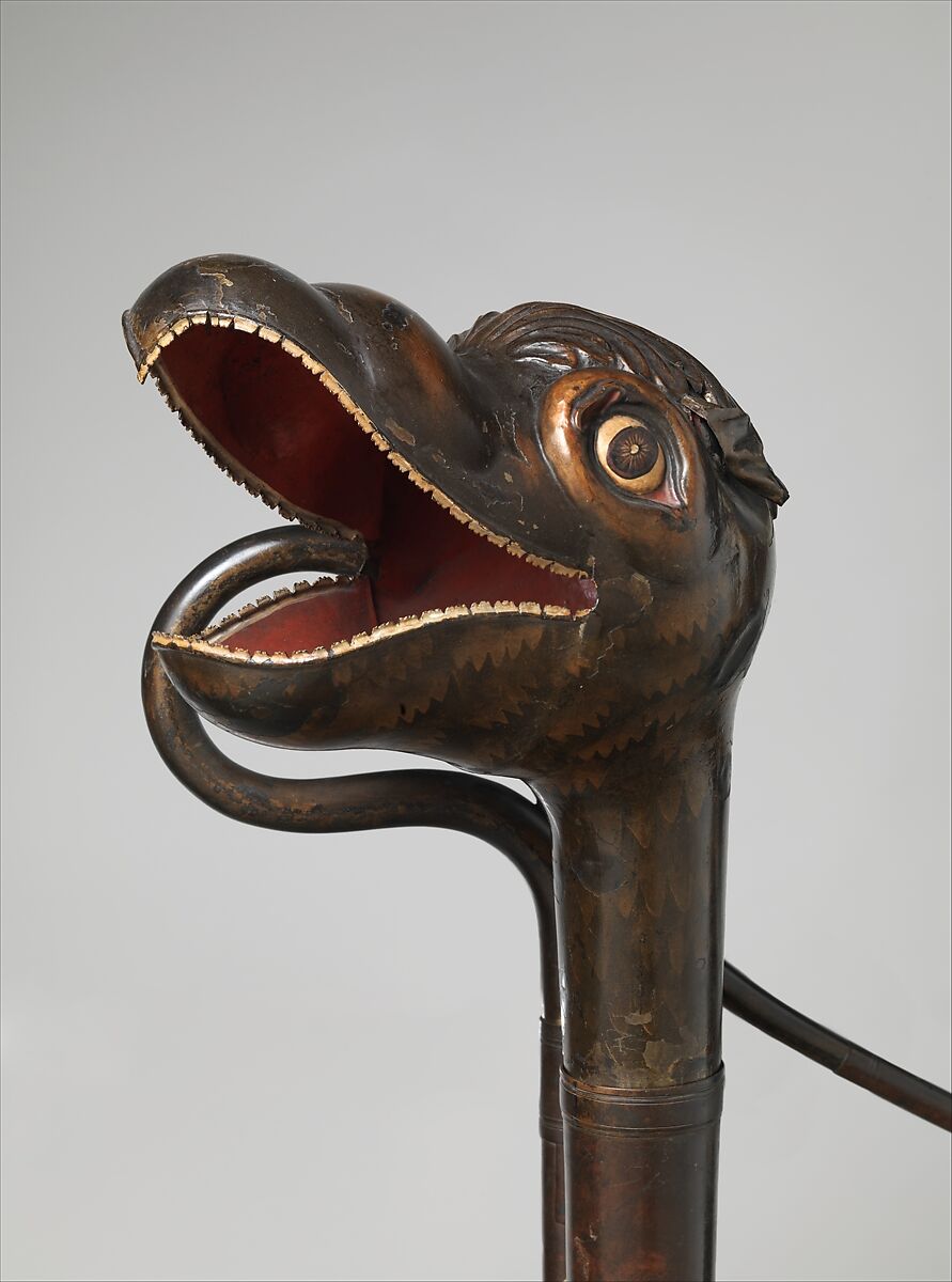 Upright Serpent in D, Brass, paint, Italian